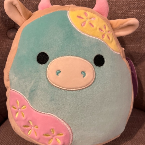 🐣 CORNELIUS 🍪🐮 8" Frosted Sugar Cookie Cow Easter 2025 Squishmallow NWT salad - Picture 2 of 6